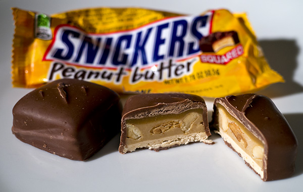 snickers peanut butter squared